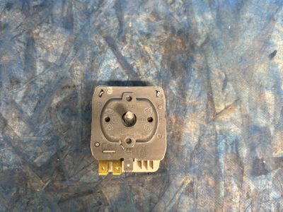 Таймер сушки стиральной машины Ariston PF 6542 B
