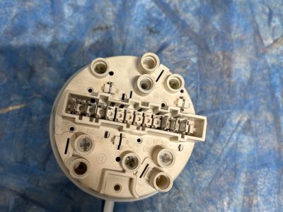Прессостат стиральной машины Electrolux Zanussi 12492599/0