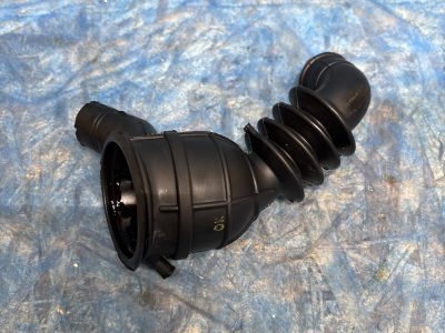 Патрубок сливной Ariston Indesit 17400141601