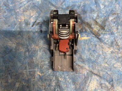 Замок дверцы пмм Bosch SPV4503/06
